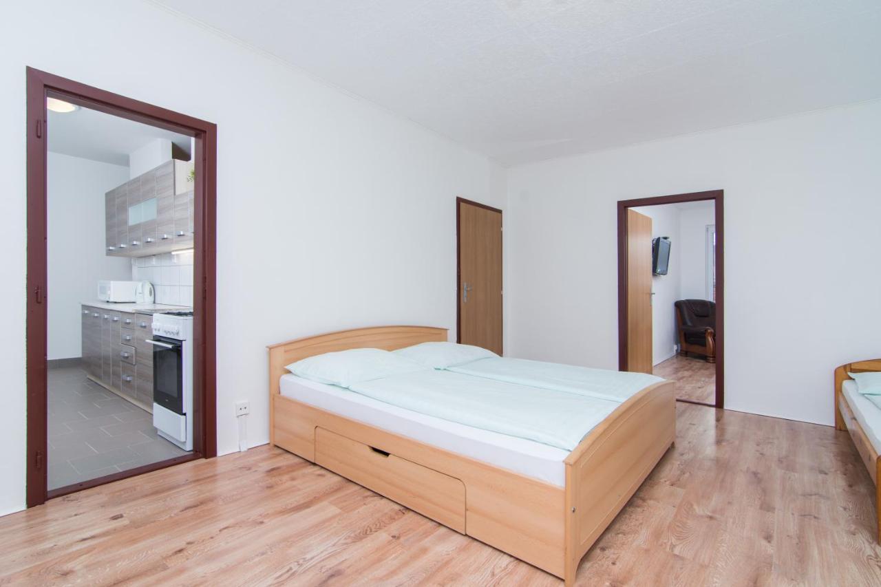 Apartman Slezska Frýdek-Místek Extérieur photo
